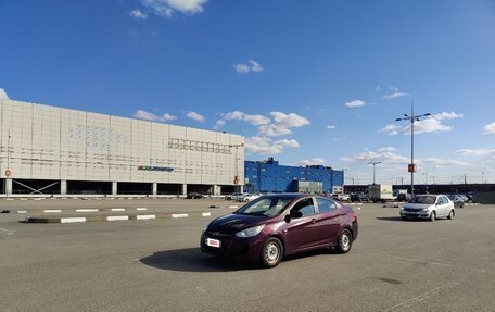 Hyundai Solaris II рестайлинг, 2013 год, 585 000 рублей, 23 фотография