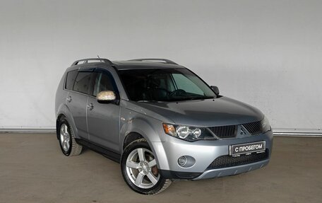 Mitsubishi Outlander III рестайлинг 3, 2008 год, 975 000 рублей, 3 фотография