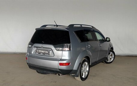 Mitsubishi Outlander III рестайлинг 3, 2008 год, 975 000 рублей, 4 фотография