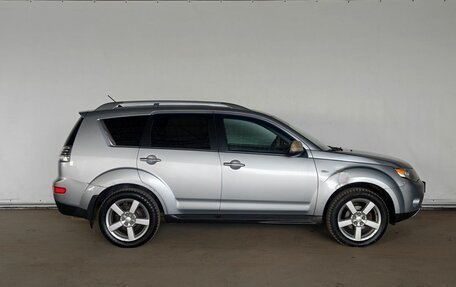 Mitsubishi Outlander III рестайлинг 3, 2008 год, 975 000 рублей, 8 фотография