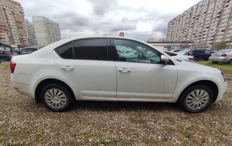 Skoda Octavia, 2018 год, 1 050 000 рублей, 5 фотография