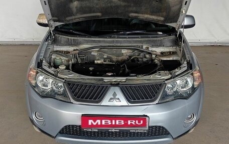 Mitsubishi Outlander III рестайлинг 3, 2008 год, 975 000 рублей, 19 фотография