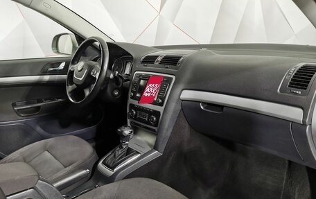 Skoda Octavia, 2012 год, 1 041 000 рублей, 13 фотография