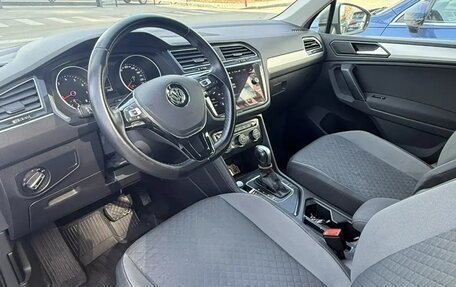 Volkswagen Tiguan II, 2020 год, 2 550 000 рублей, 4 фотография