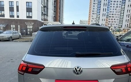 Volkswagen Tiguan II, 2020 год, 2 550 000 рублей, 2 фотография
