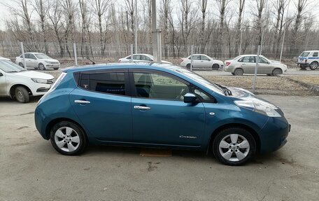 Nissan Leaf II, 2017 год, 880 000 рублей, 1 фотография