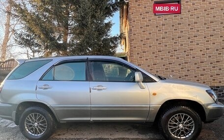 Toyota Harrier, 1999 год, 980 000 рублей, 6 фотография