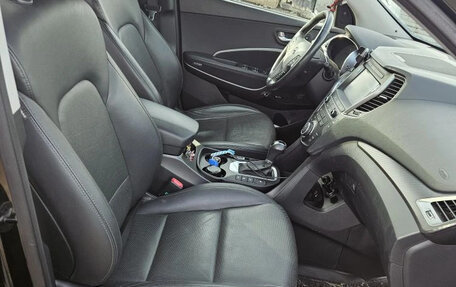 Hyundai Santa Fe III рестайлинг, 2016 год, 2 300 000 рублей, 12 фотография