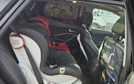 Hyundai Santa Fe III рестайлинг, 2016 год, 2 300 000 рублей, 13 фотография