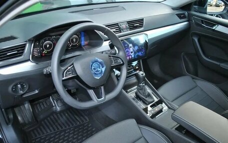 Skoda Superb III рестайлинг, 2025 год, 2 490 000 рублей, 9 фотография