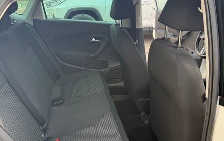 Volkswagen Polo VI (EU Market), 2011 год, 990 000 рублей, 10 фотография