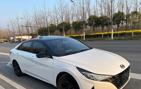 Hyundai Elantra, 2023 год, 1 670 000 рублей, 3 фотография