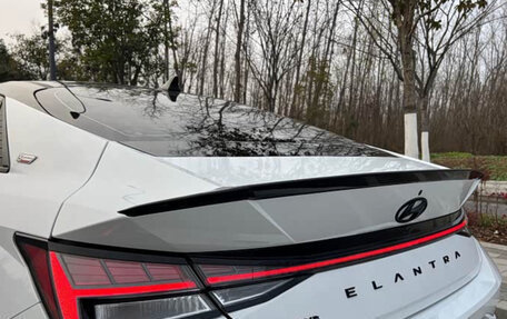 Hyundai Elantra, 2023 год, 1 670 000 рублей, 22 фотография