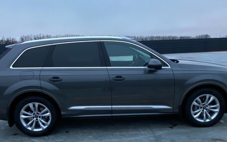 Audi Q7, 2022 год, 11 000 000 рублей, 4 фотография