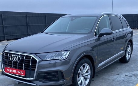 Audi Q7, 2022 год, 11 000 000 рублей, 2 фотография