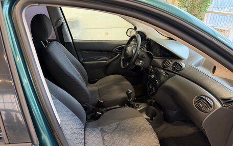 Ford Focus IV, 2001 год, 278 000 рублей, 9 фотография