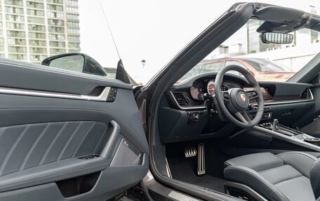 Porsche 911, 2022 год, 30 990 000 рублей, 20 фотография