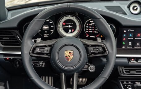 Porsche 911, 2022 год, 30 990 000 рублей, 26 фотография