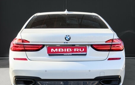 BMW 7 серия, 2018 год, 4 600 000 рублей, 5 фотография