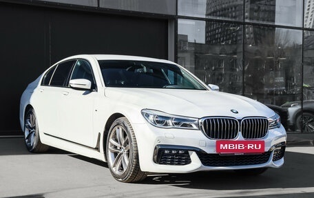 BMW 7 серия, 2018 год, 4 600 000 рублей, 3 фотография