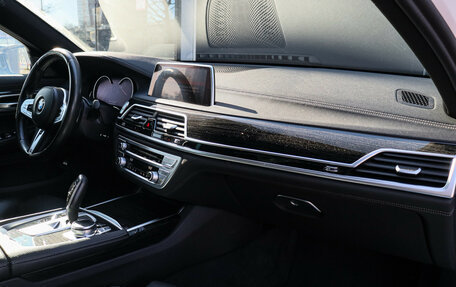 BMW 7 серия, 2018 год, 4 600 000 рублей, 7 фотография
