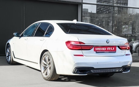 BMW 7 серия, 2018 год, 4 600 000 рублей, 6 фотография