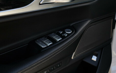 BMW 7 серия, 2018 год, 4 600 000 рублей, 19 фотография