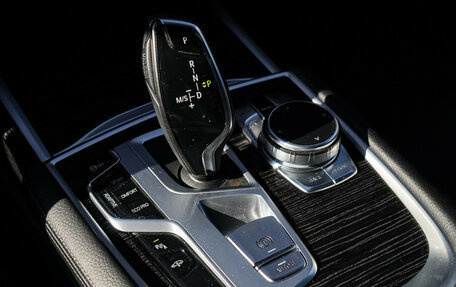 BMW 7 серия, 2018 год, 4 600 000 рублей, 23 фотография