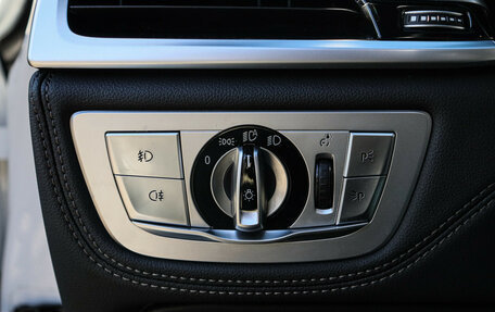 BMW 7 серия, 2018 год, 4 600 000 рублей, 22 фотография