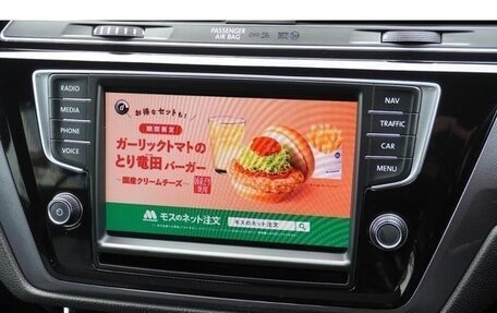 Volkswagen Touran III, 2017 год, 1 620 000 рублей, 21 фотография