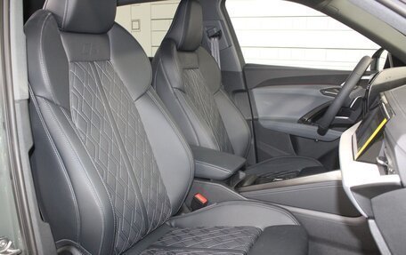 Audi Q5, 2025 год, 7 400 000 рублей, 29 фотография