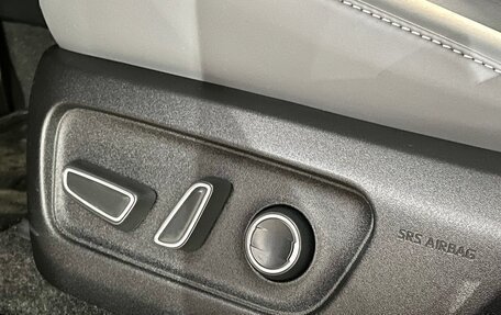 Toyota RAV4, 2026 год, 4 667 000 рублей, 15 фотография