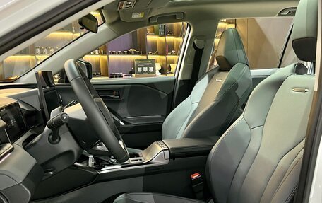 Toyota RAV4, 2026 год, 4 667 000 рублей, 21 фотография