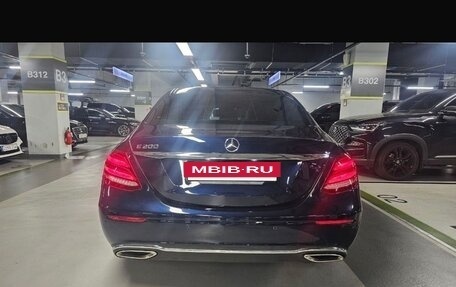 Mercedes-Benz E-Класс, 2018 год, 3 350 000 рублей, 7 фотография