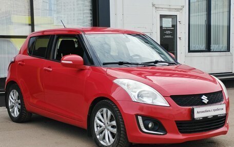 Suzuki Swift IV, 2013 год, 983 000 рублей, 3 фотография