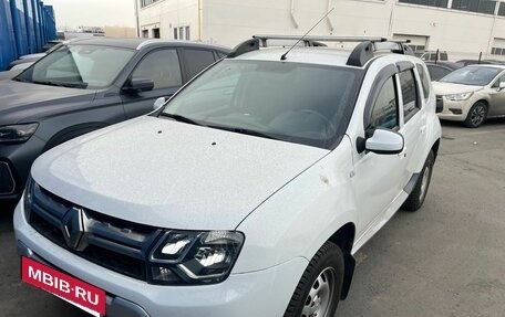 Renault Duster I рестайлинг, 2016 год, 1 100 000 рублей, 4 фотография