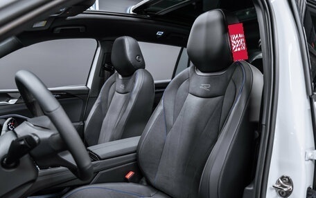 Volkswagen Tiguan, 2025 год, 5 390 000 рублей, 18 фотография