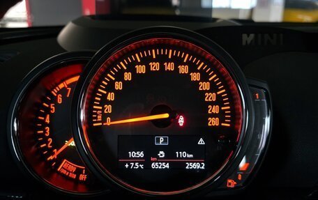 MINI Clubman, 2018 год, 1 782 000 рублей, 7 фотография