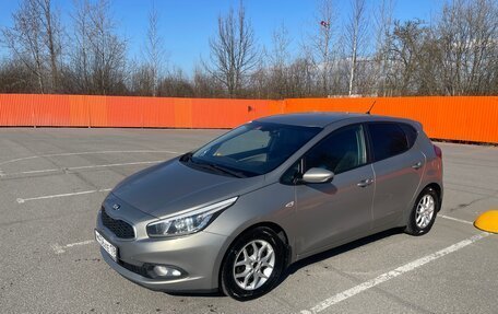 KIA cee'd III, 2012 год, 900 000 рублей, 3 фотография