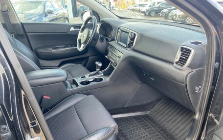 KIA Sportage IV рестайлинг, 2018 год, 2 380 000 рублей, 7 фотография