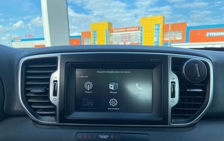 KIA Sportage IV рестайлинг, 2018 год, 2 380 000 рублей, 22 фотография