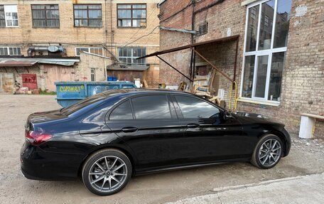 Mercedes-Benz E-Класс, 2021 год, 4 300 000 рублей, 4 фотография