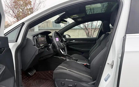 Volkswagen Golf VIII, 2021 год, 1 745 000 рублей, 6 фотография