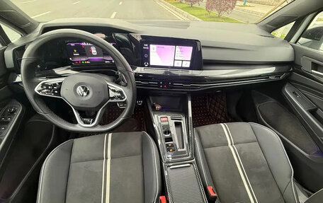 Volkswagen Golf VIII, 2021 год, 1 745 000 рублей, 9 фотография