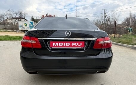Mercedes-Benz E-Класс, 2010 год, 1 250 000 рублей, 8 фотография