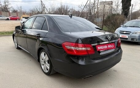 Mercedes-Benz E-Класс, 2010 год, 1 250 000 рублей, 9 фотография