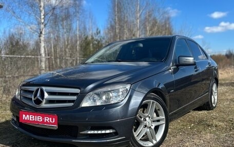 Mercedes-Benz C-Класс, 2008 год, 1 250 000 рублей, 1 фотография