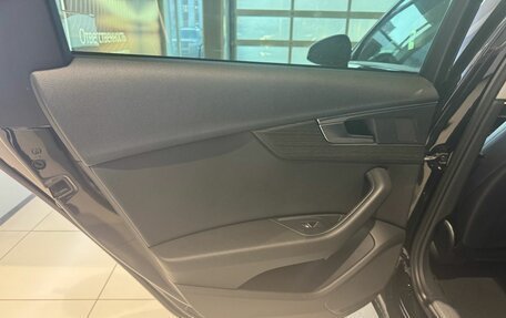 Audi A4, 2018 год, 2 599 000 рублей, 15 фотография
