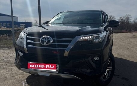 Toyota Fortuner II, 2018 год, 3 740 000 рублей, 3 фотография