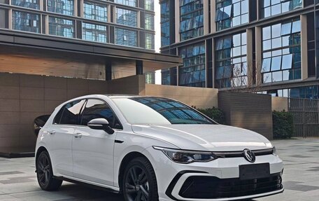 Volkswagen Golf VIII, 2022 год, 2 187 000 рублей, 3 фотография